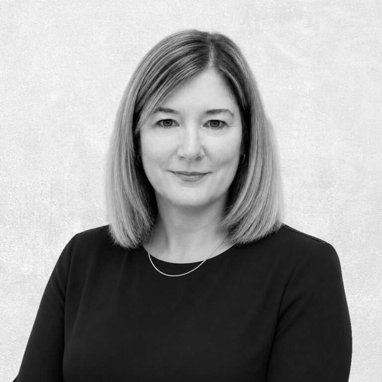 Headshot of Lisa Kendall
