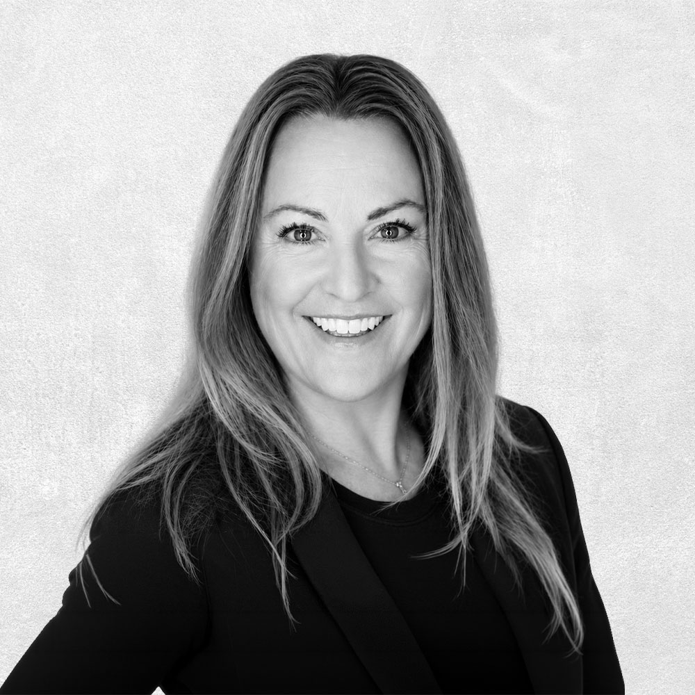 Headshot of Tonya Faganely